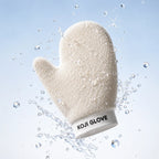 Peeling-Handschuh Kōji Glove mit spritzendem Wasser